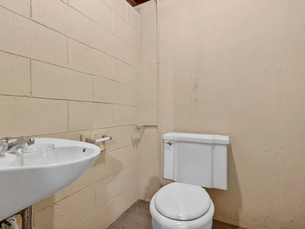 $295,000 | 1200 North May Street, Joliet, IL 60435