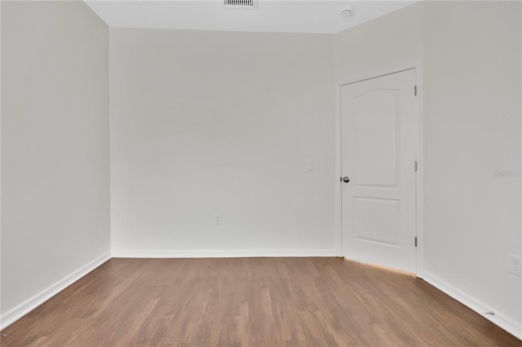 2541 Peekskill Road Valrico, FL 33594 - Photo 36 of 56 Gallery Image 36