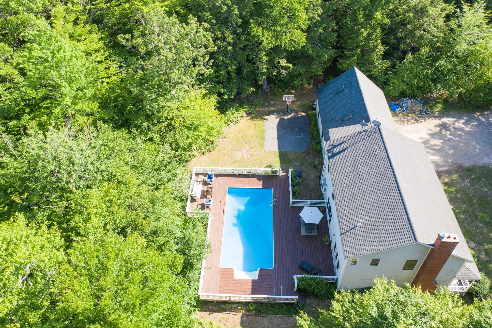 137 Vogel Road Raymond, ME 04071 - Photo 39 of 47 137 Vogel Exteriors-9