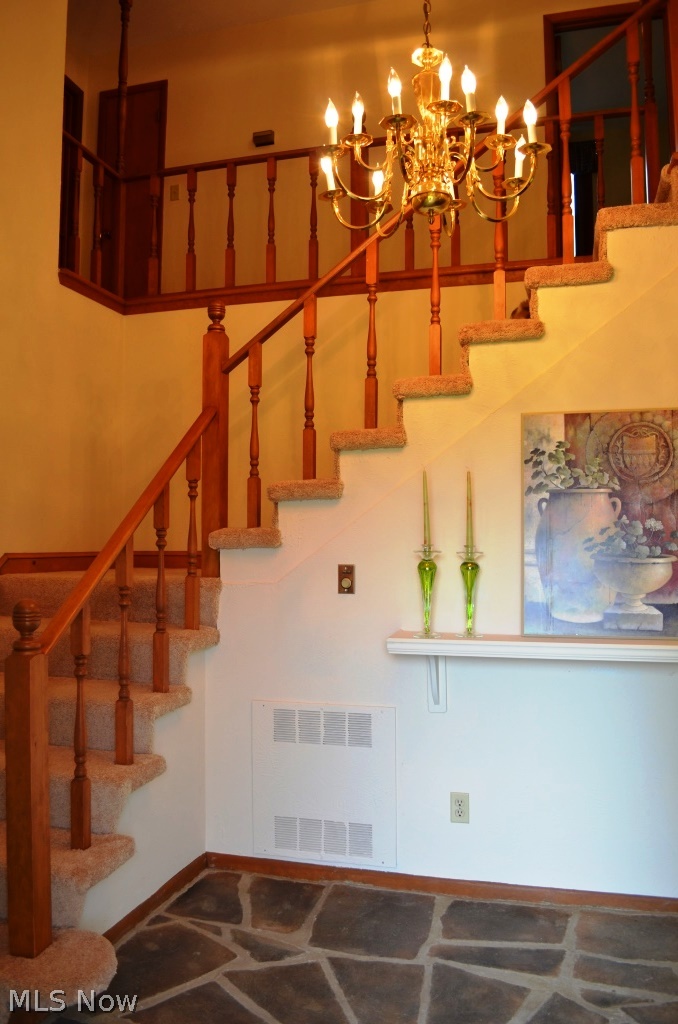 2292 North Medina Line Road Akron, OH 44333 - Photo 7 of 25