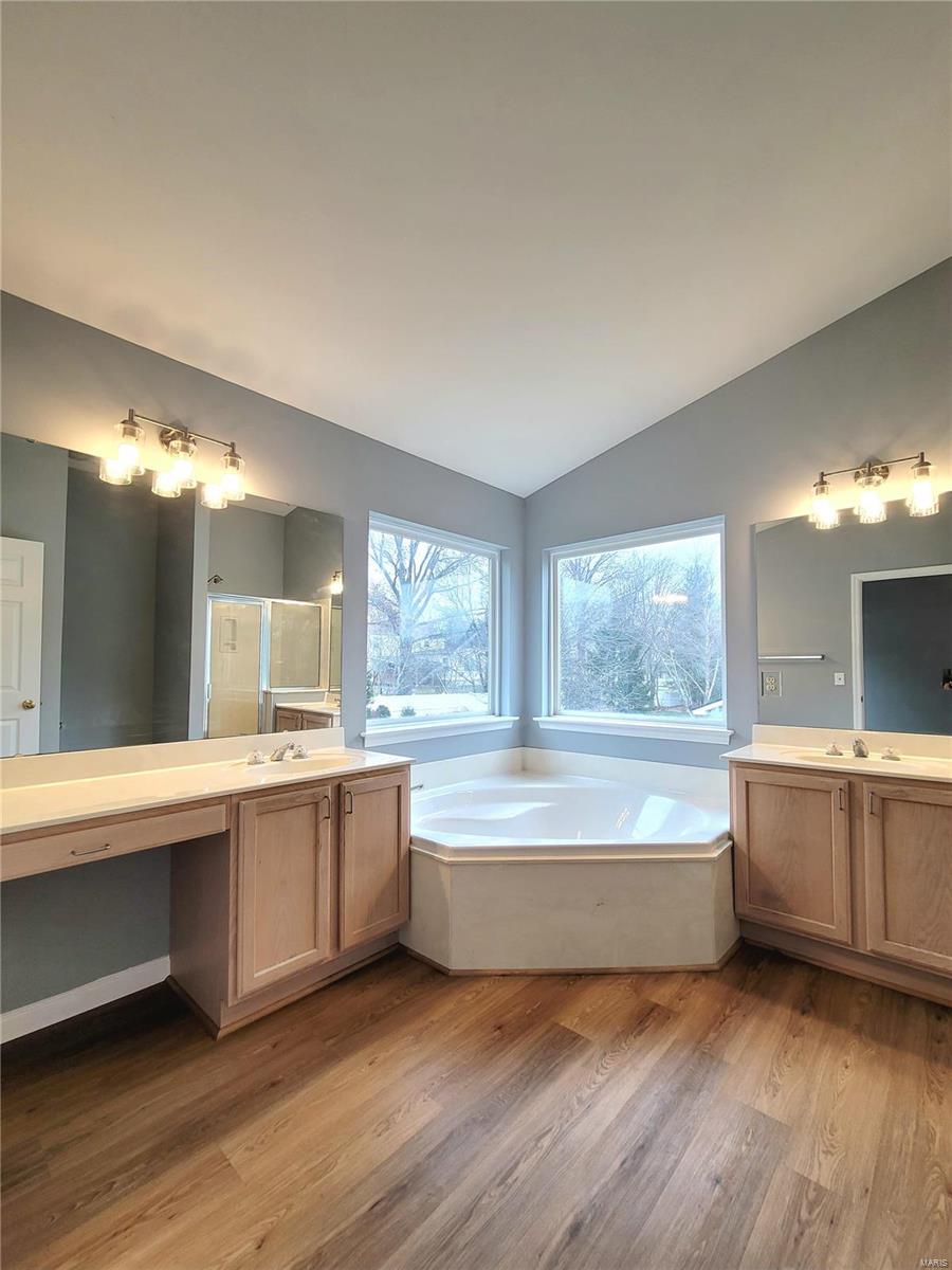 377 Remington Way Drive Ballwin, MO 63021 - Photo 25 of 46