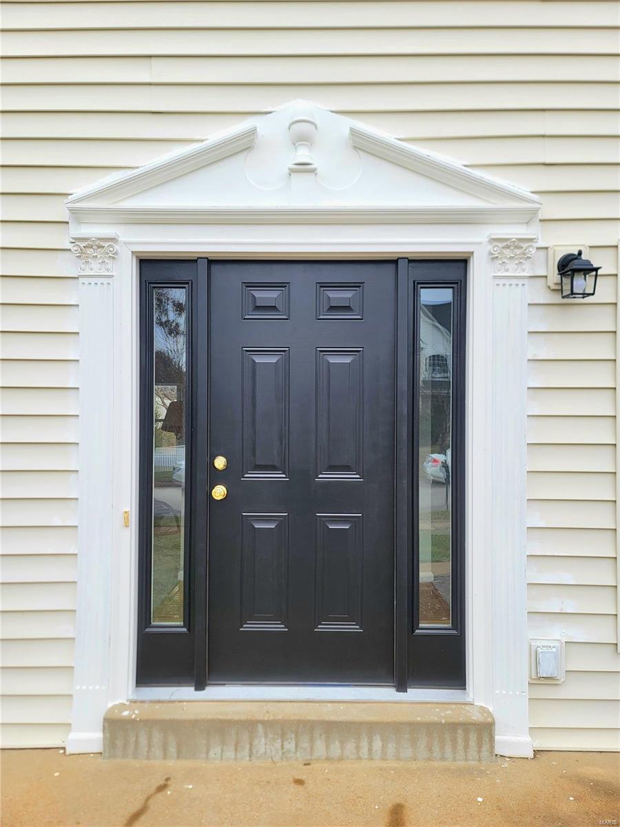 377 Remington Way Drive Ballwin, MO 63021 - Photo 3 of 46