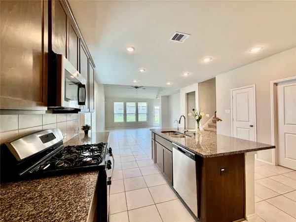 $2,400 | 8711 Windsong Trail Drive, Missouri City, TX 77459
