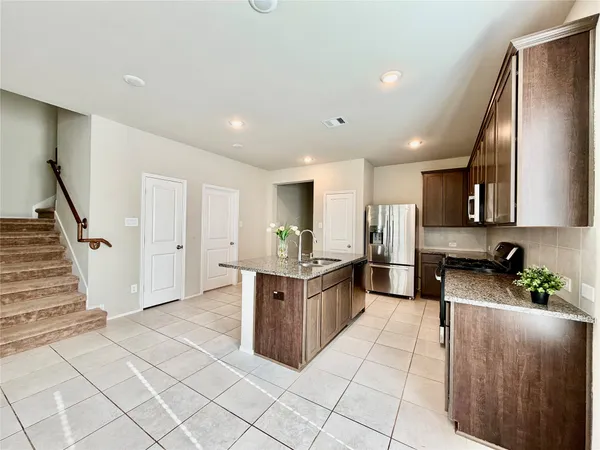$2,400 | 8711 Windsong Trail Drive, Missouri City, TX 77459
