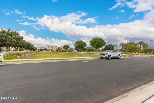 $2,500 | 5418 South Vincent, Mesa, AZ 85212
