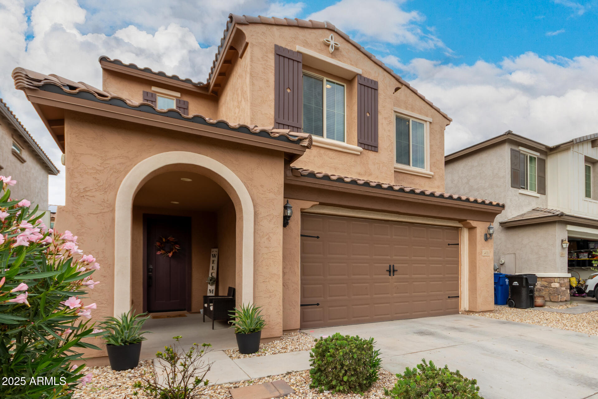 5418 South Vincent Mesa, AZ 85212 - Photo 7 of 38 front view of a house