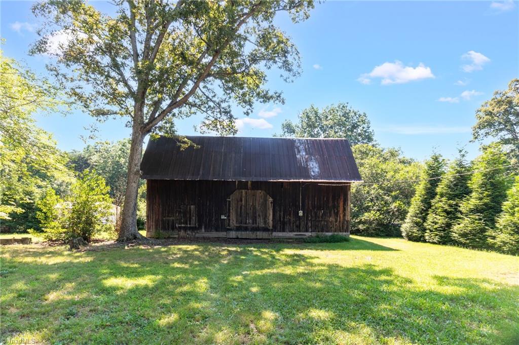 3690 Day Road Walkertown, NC 27051 - Photo 31 of 42 Gallery Image 31