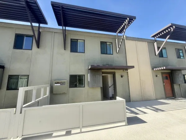 $520,000 | 3203 Admiralty Lane, Foster City, CA 94404