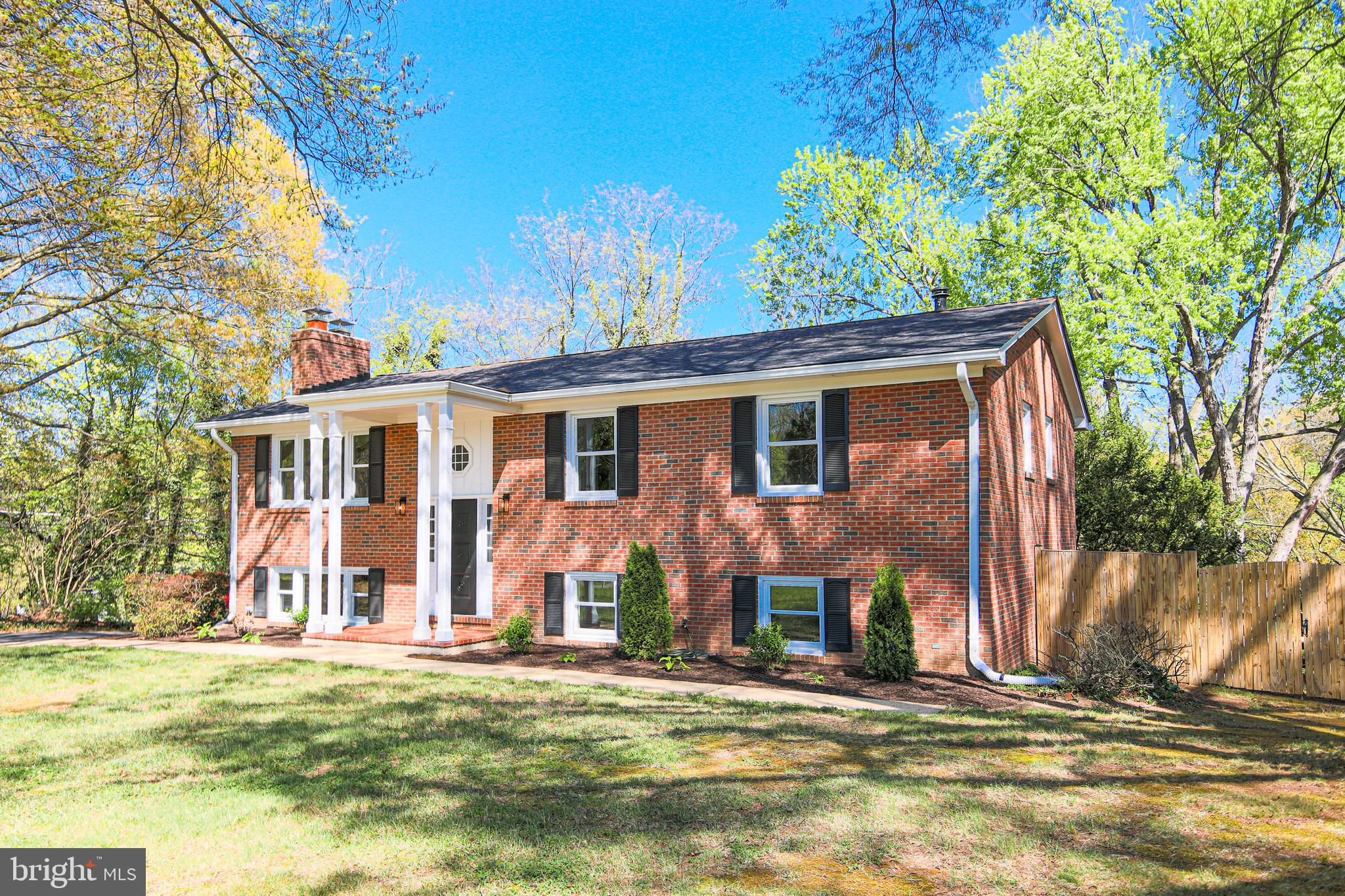 7200 Popkins Farm Road Alexandria, VA 22306 - Photo 2 of 70 Located on a Quiet Cul-de-sac