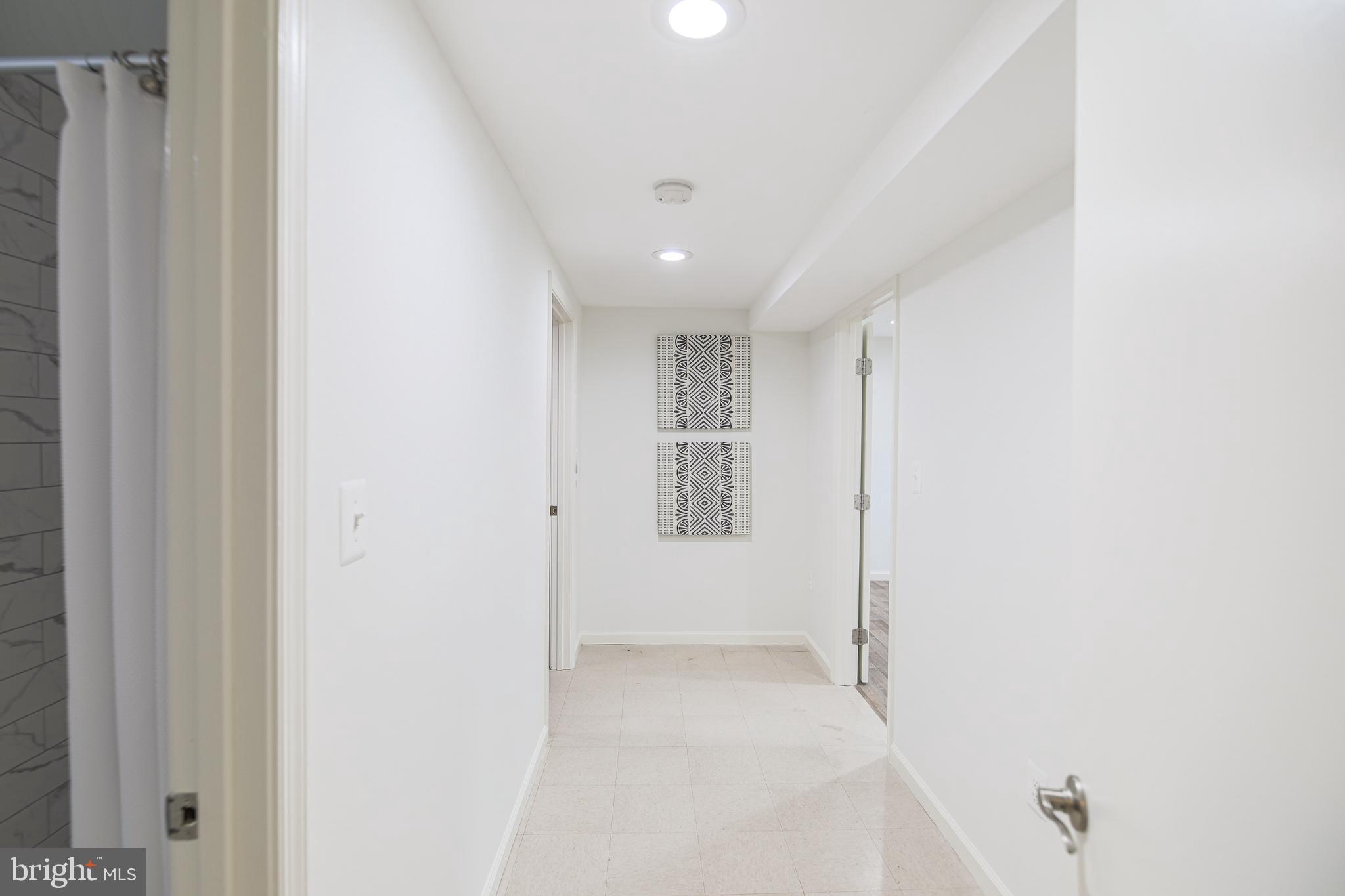 7200 Popkins Farm Road Alexandria, VA 22306 - Photo 62 of 70 View of Downstairs Hallway
