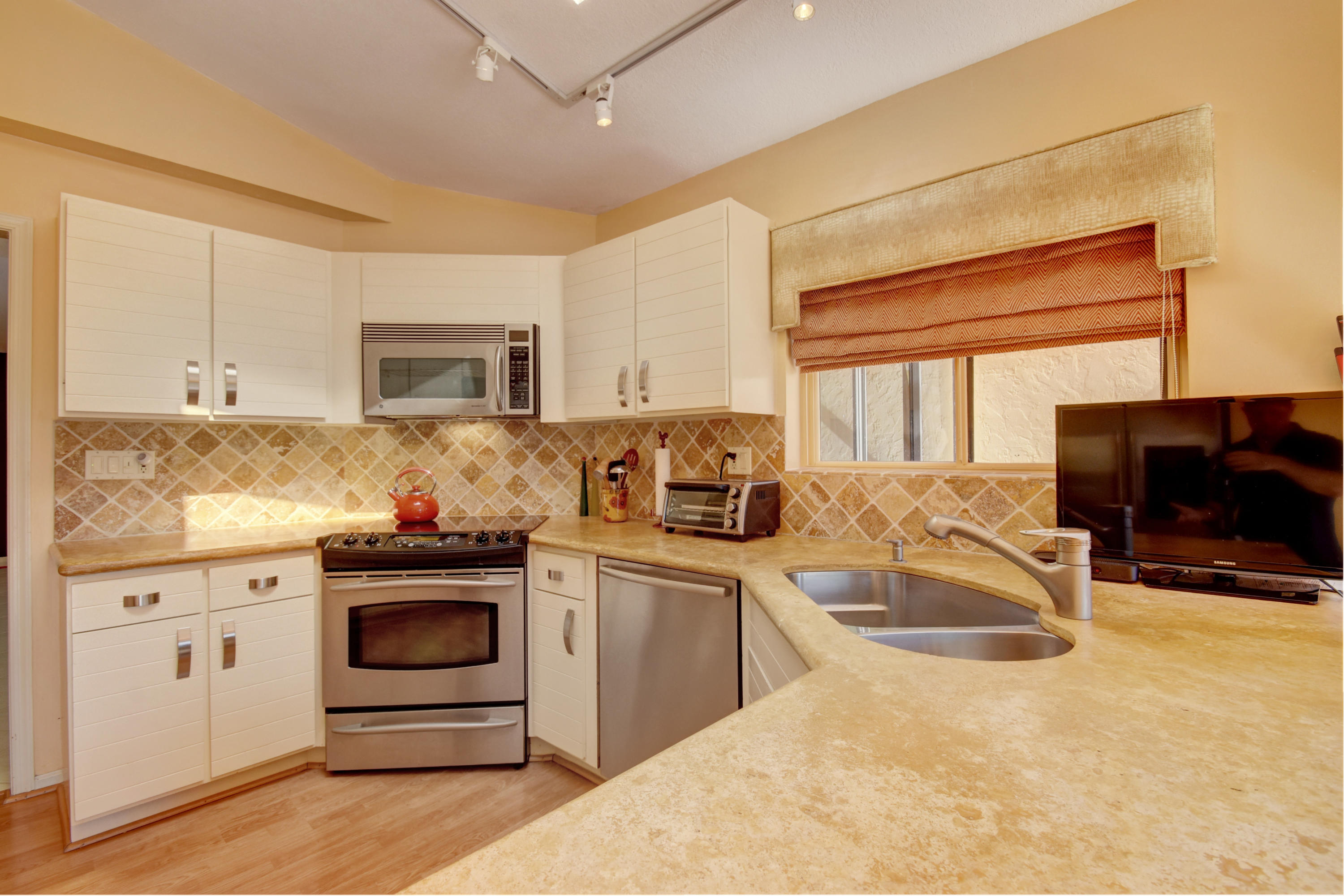 6766 Woodbridge Drive Boca Raton, FL 33434 - Photo 18 of 74 Virtuals1 (18)