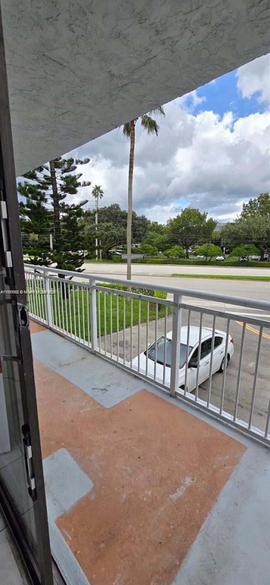 405 South Pine Island Road, Unit 202D Plantation, FL 33324 - Photo 12 of 14