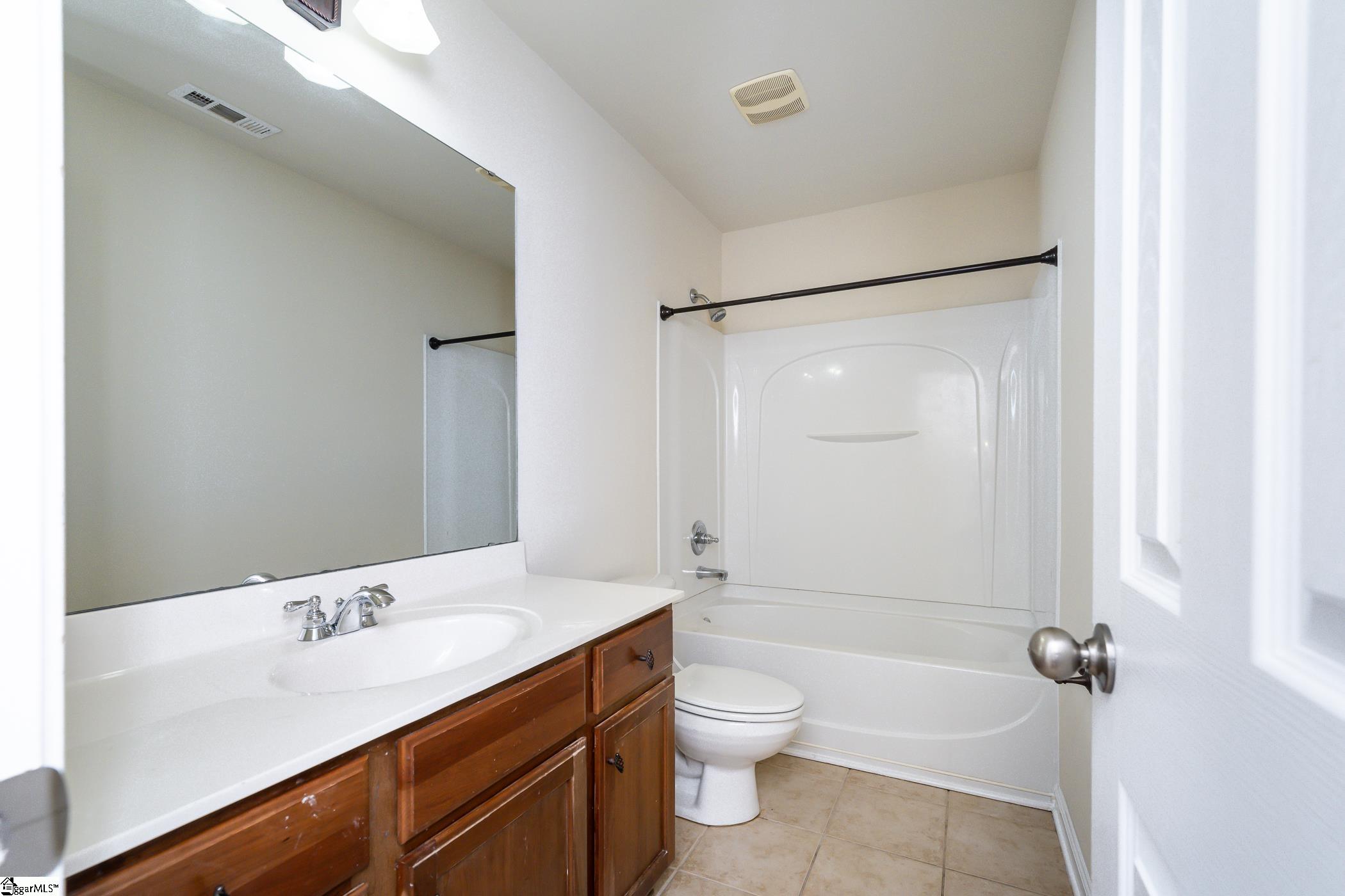 23 Deckers Way Greenville, SC 29607 - Photo 22 of 36