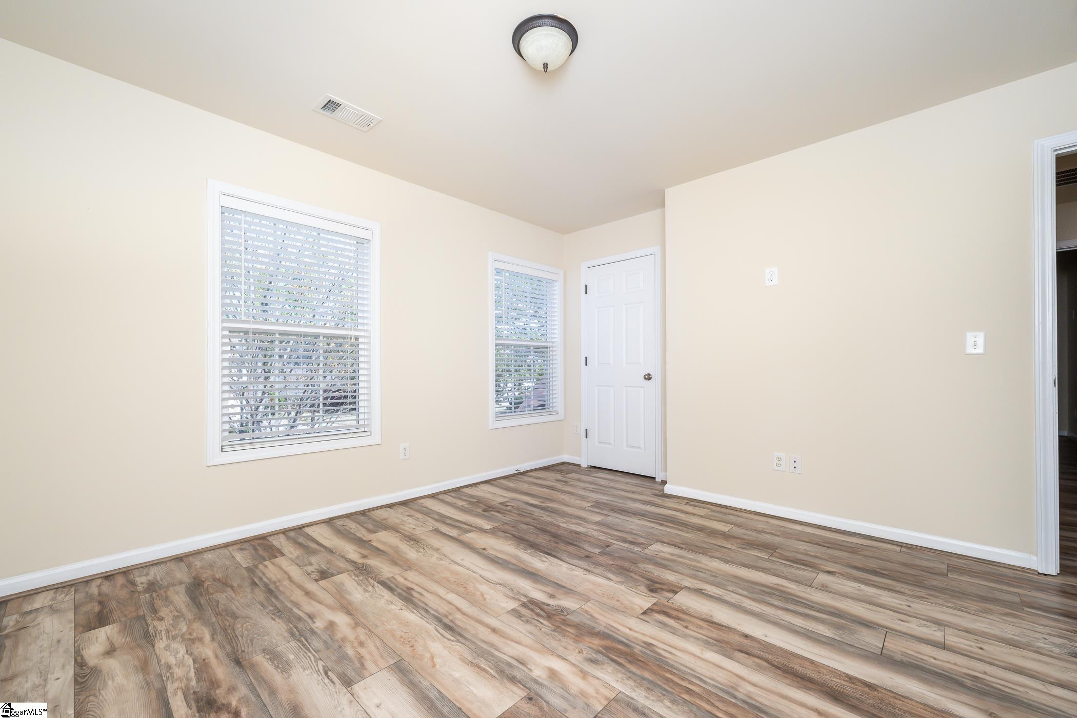 23 Deckers Way Greenville, SC 29607 - Photo 27 of 36