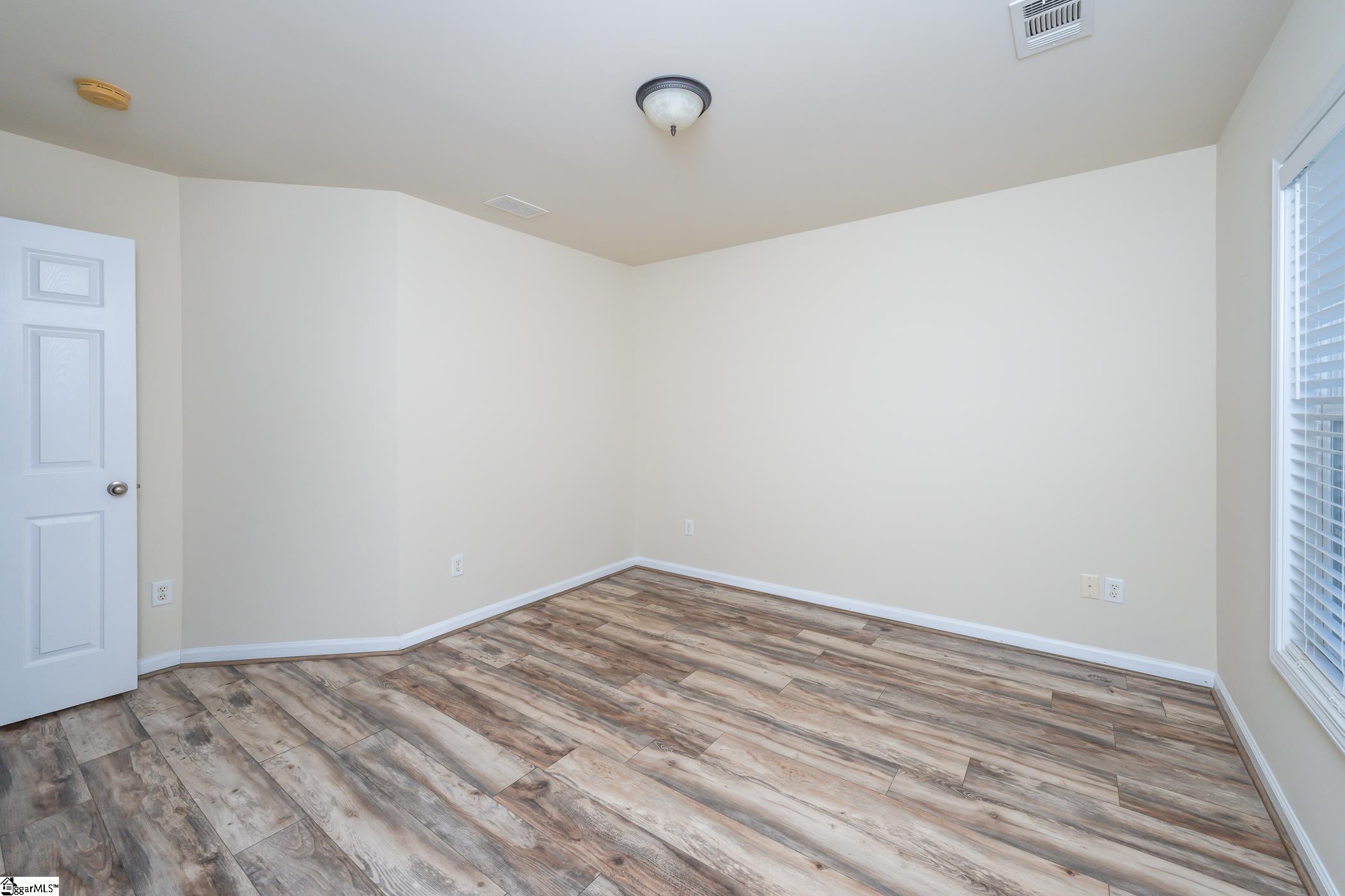 23 Deckers Way Greenville, SC 29607 - Photo 29 of 36