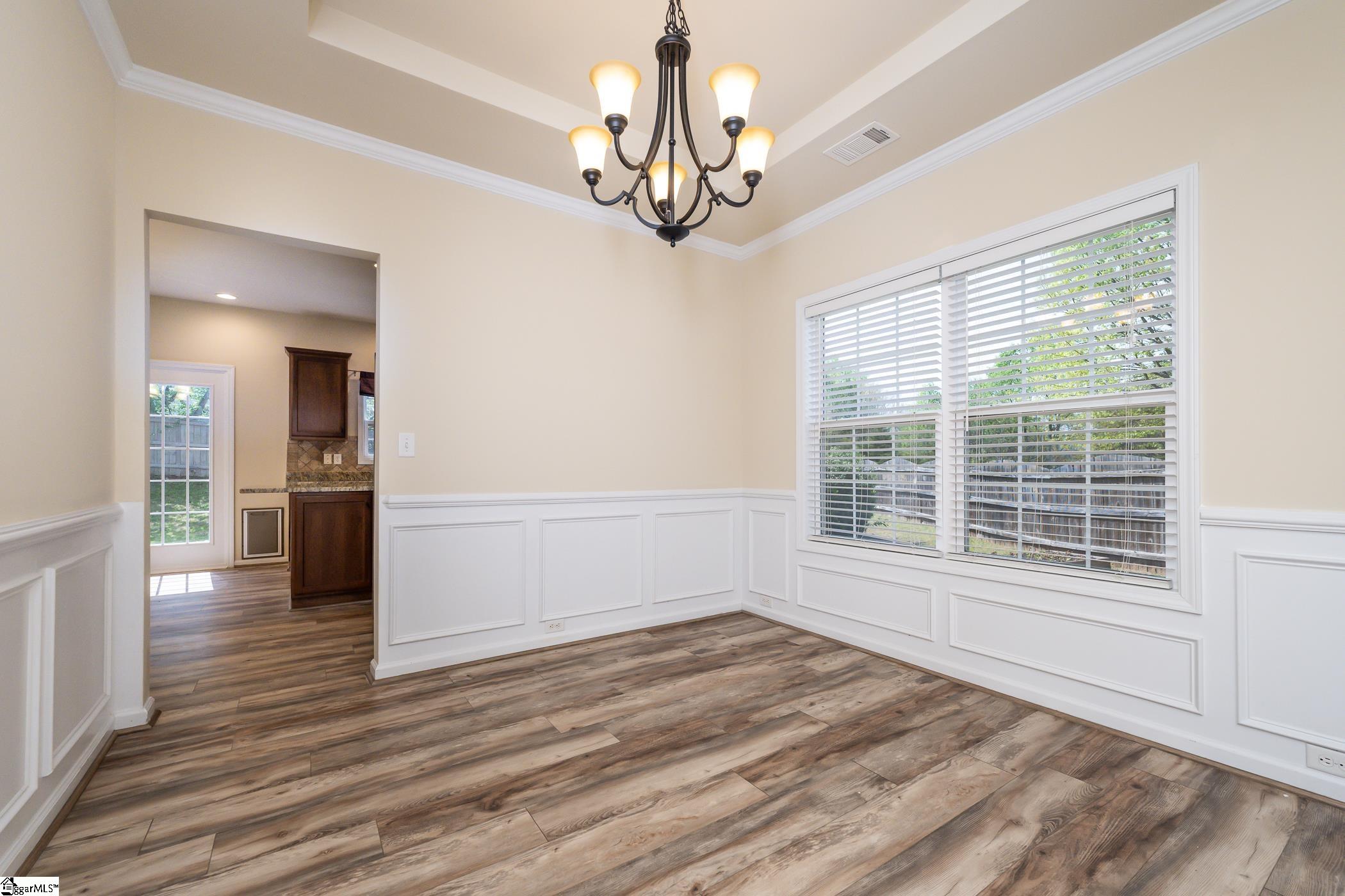 23 Deckers Way Greenville, SC 29607 - Photo 7 of 36