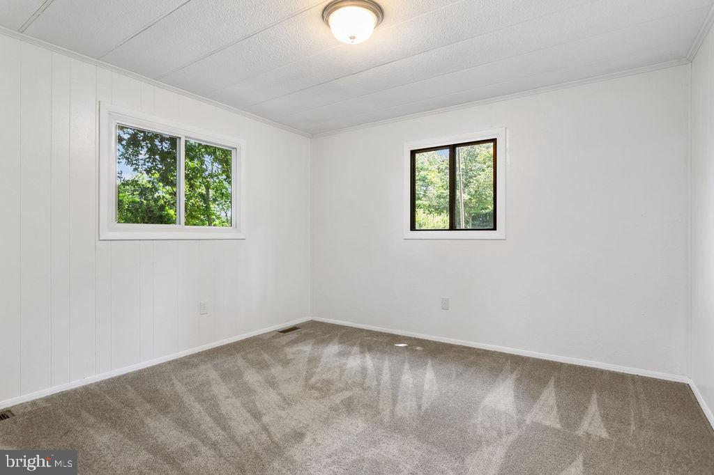2 Patterson Avenue Windsor, PA 17366 - Photo 14 of 28