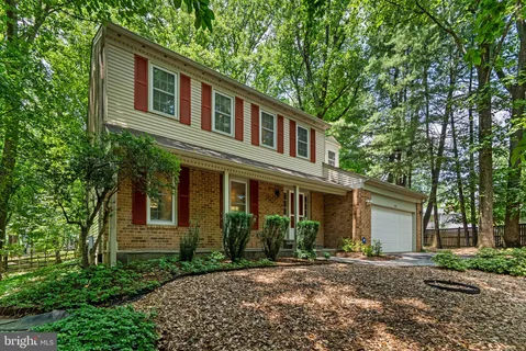 $950,000 | 419 Watts Branch Parkway, Potomac, MD 20854