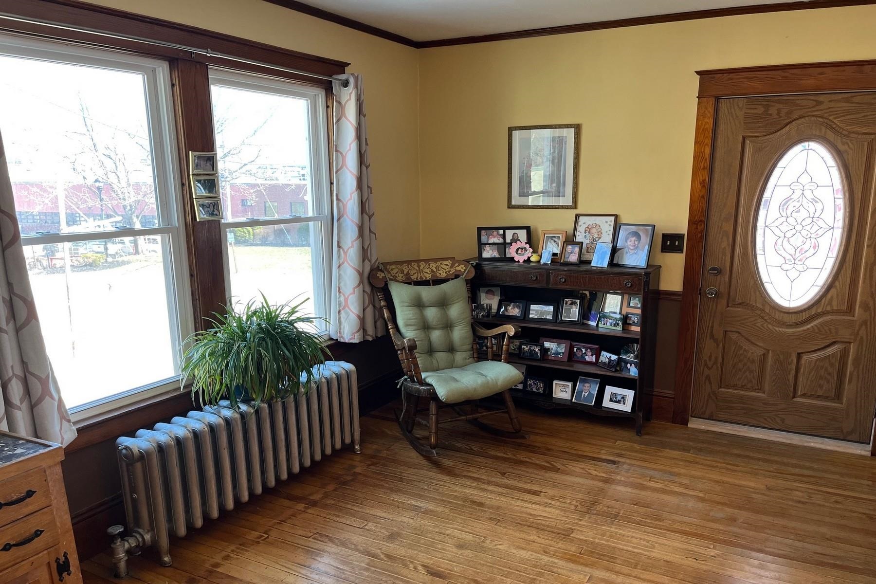 213 Columbian Avenue Rutland, VT 05701 - Photo 24 of 39