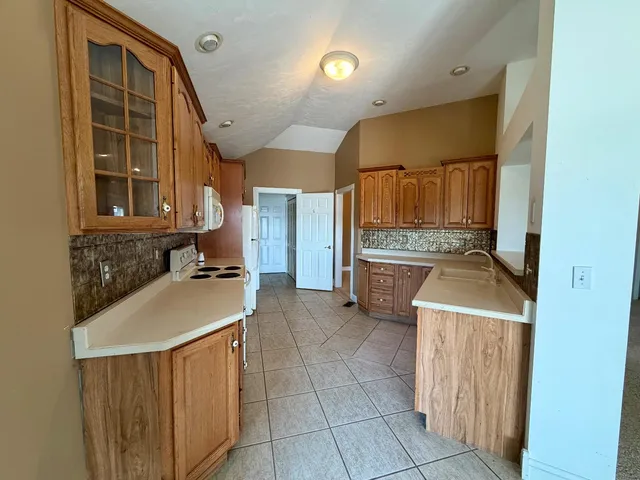 $299,900 | 783 Golf View Drive, Milan, IN 47031