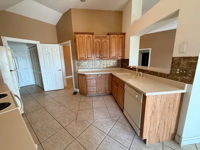 $299,900 | 783 Golf View Drive, Milan, IN 47031