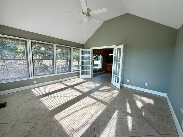 $299,900 | 783 Golf View Drive, Milan, IN 47031