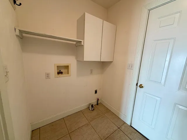 $299,900 | 783 Golf View Drive, Milan, IN 47031