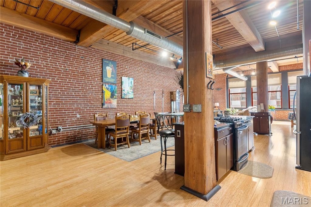 1015 Washington Avenue, Unit 304 St. Louis, MO 63101 - Photo 8 of 32