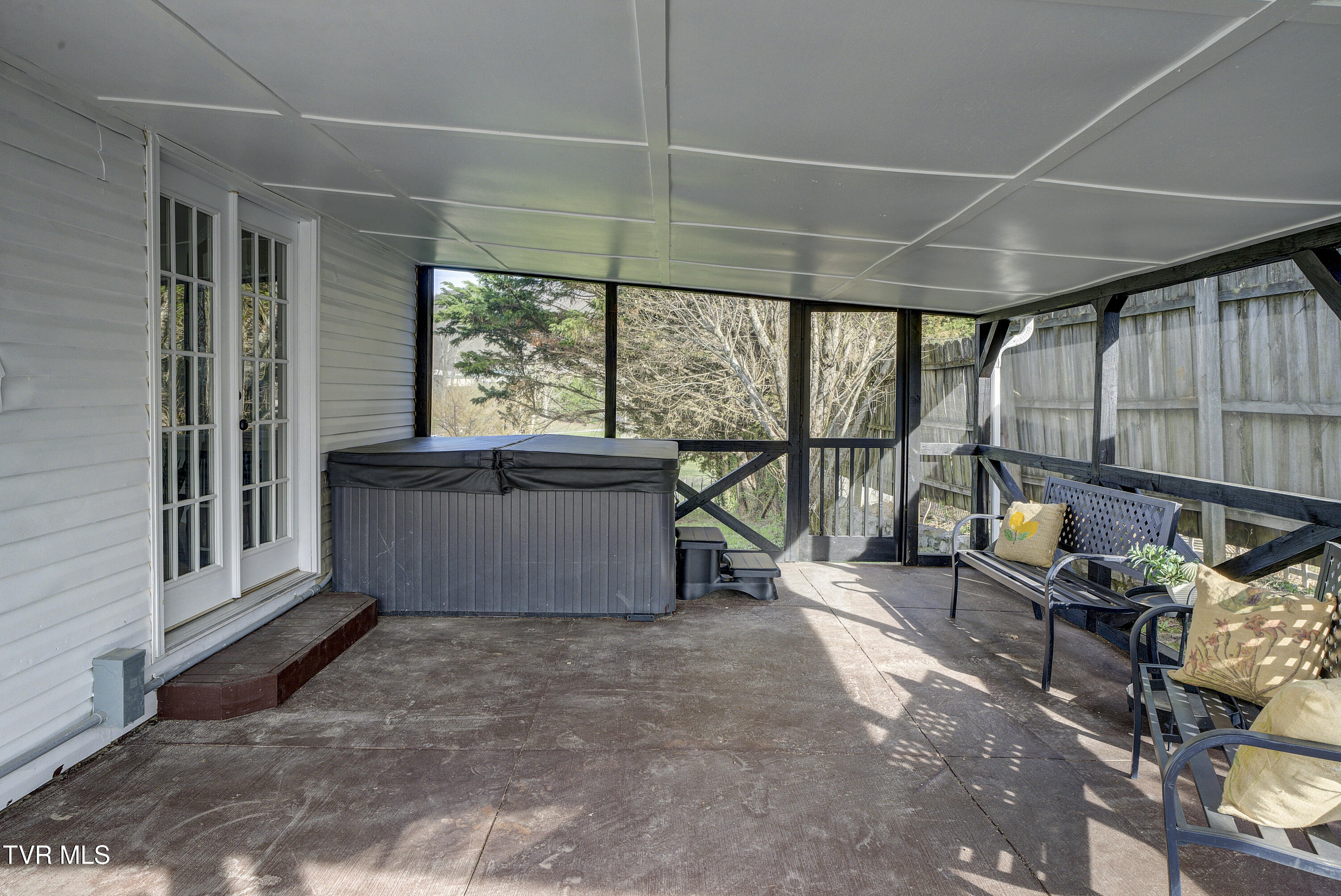 287 H Heaton Road Elizabethton, TN 37643 - Photo 43 of 52 Heaton--41