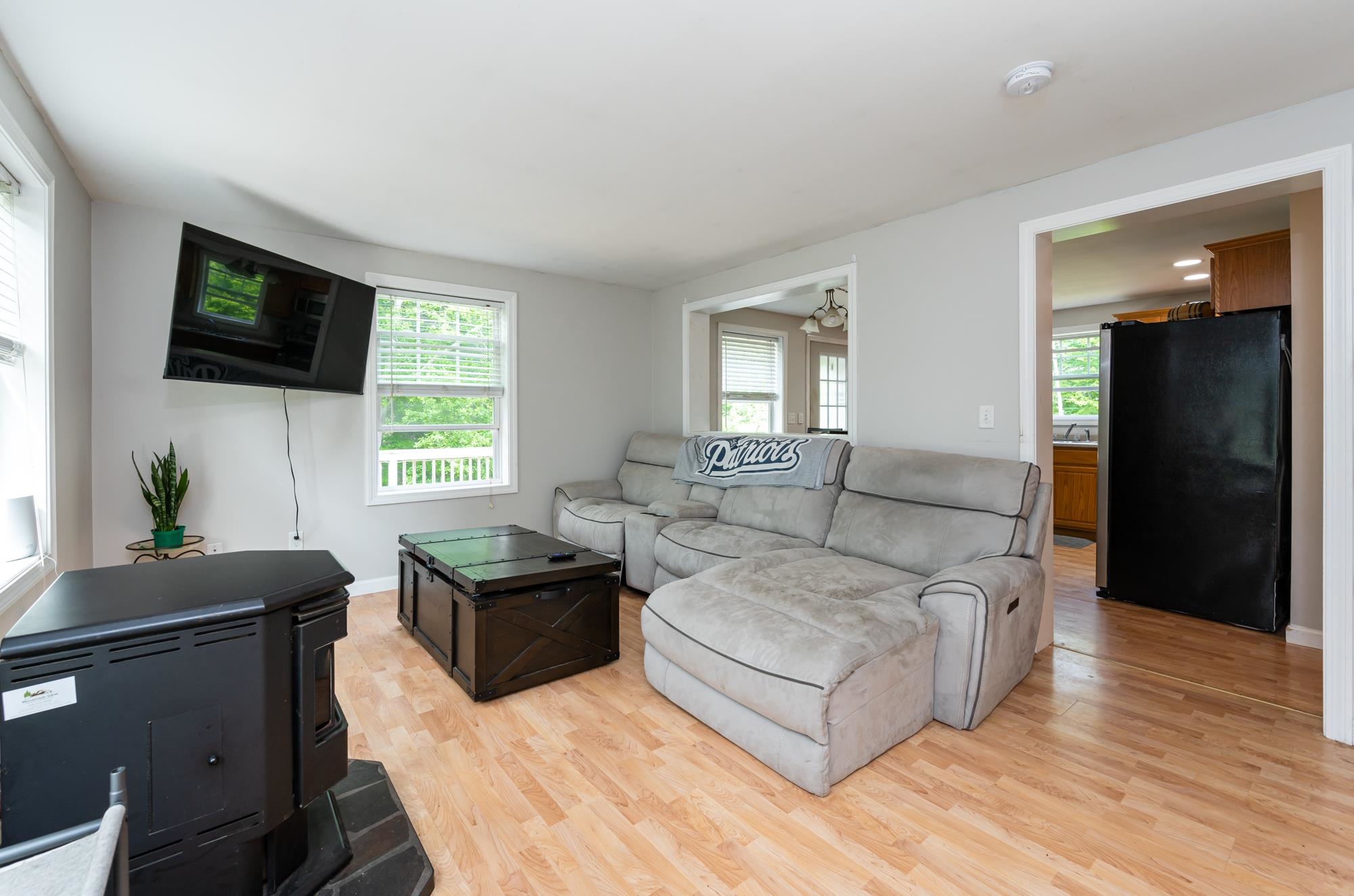 60 Clement Road Allenstown, NH 03275 - Photo 9 of 34