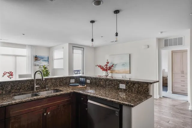 $1,160,000 | 1019 Costa Pacifica Way, Unit 1210, Oceanside, CA 92054