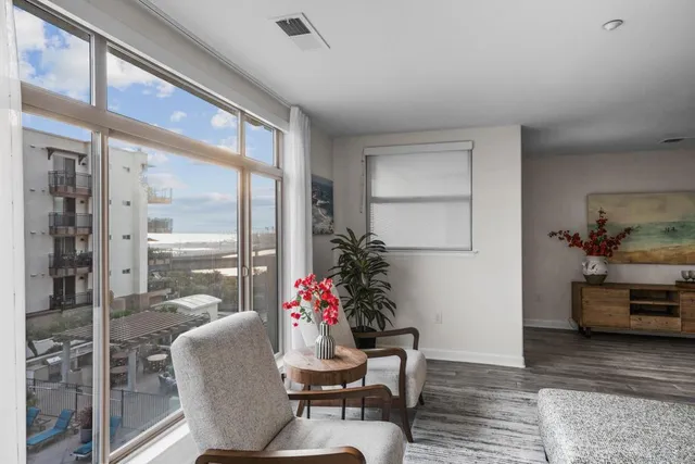 $1,160,000 | 1019 Costa Pacifica Way, Unit 1210, Oceanside, CA 92054