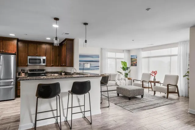 $1,160,000 | 1019 Costa Pacifica Way, Unit 1210, Oceanside, CA 92054