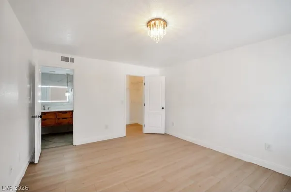 $1,595 | 5055 West Hacienda Avenue, Unit 2034, Las Vegas, NV 89118