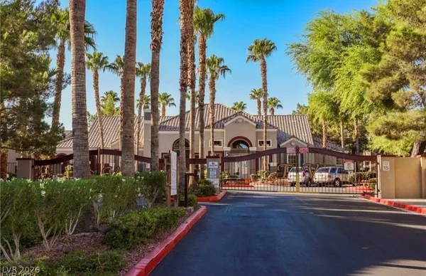 $1,595 | 5055 West Hacienda Avenue, Unit 2034, Las Vegas, NV 89118