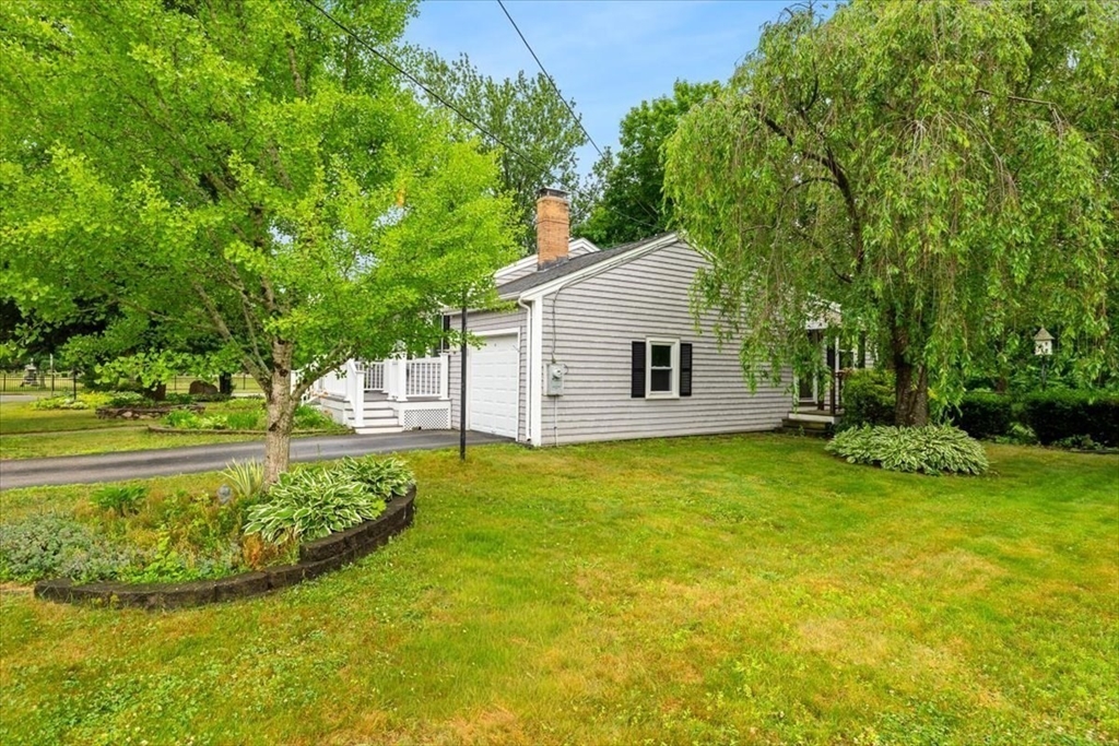 2 Margaret Road Foxboro, MA 02035 - Photo 25 of 29