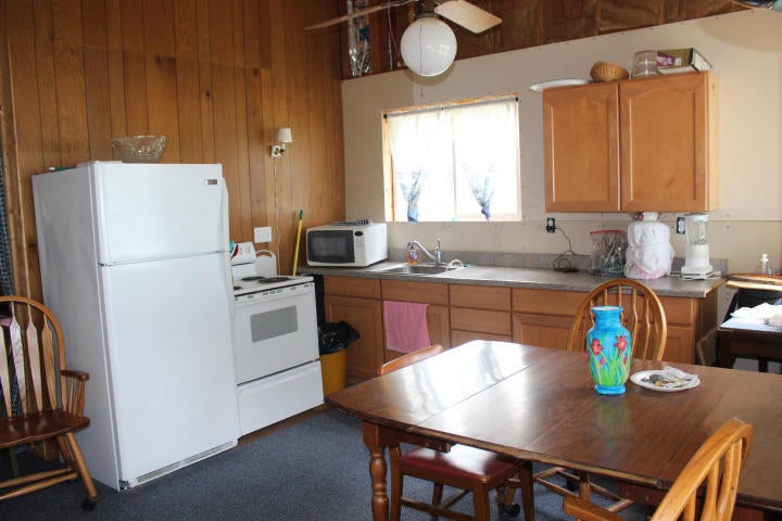 7257 McDonald Road Cheboygan, MI 49721 - Photo 5 of 7 Gallery Image 5