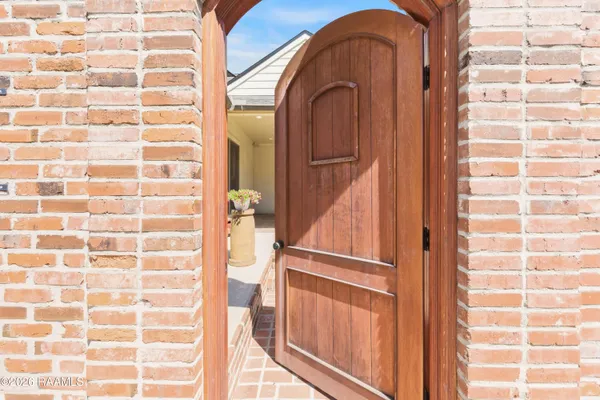 $1,190,000 | 306 Arabella Boulevard, Lafayette, LA 70508