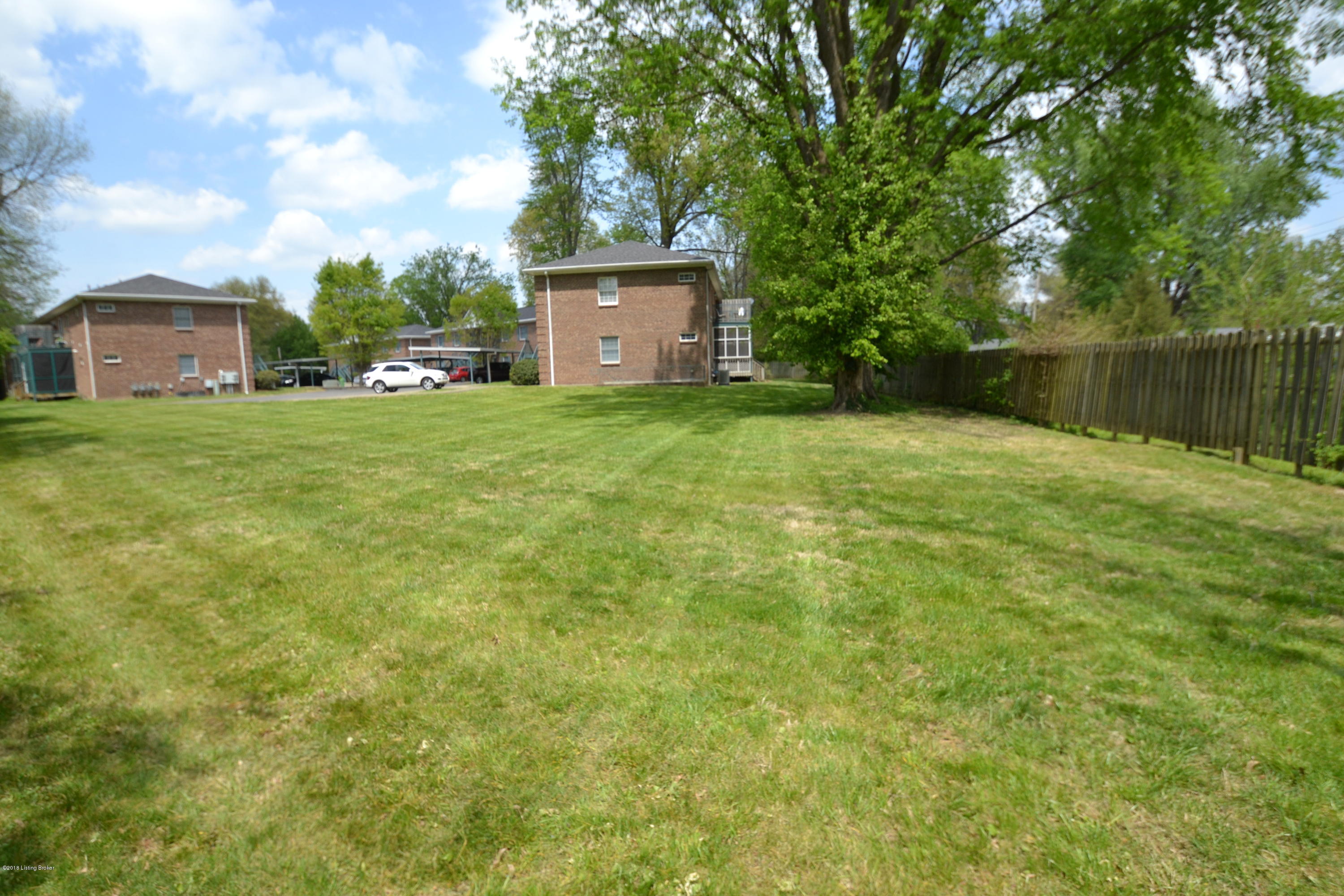 3116 Hendon Road Louisville, KY 40220 - Photo 36 of 41 DSC_0475