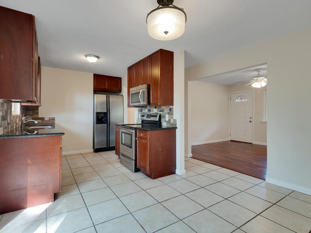 587 Fulton Road Tallahassee, FL 32312 - Photo 6 of 19 P2711590