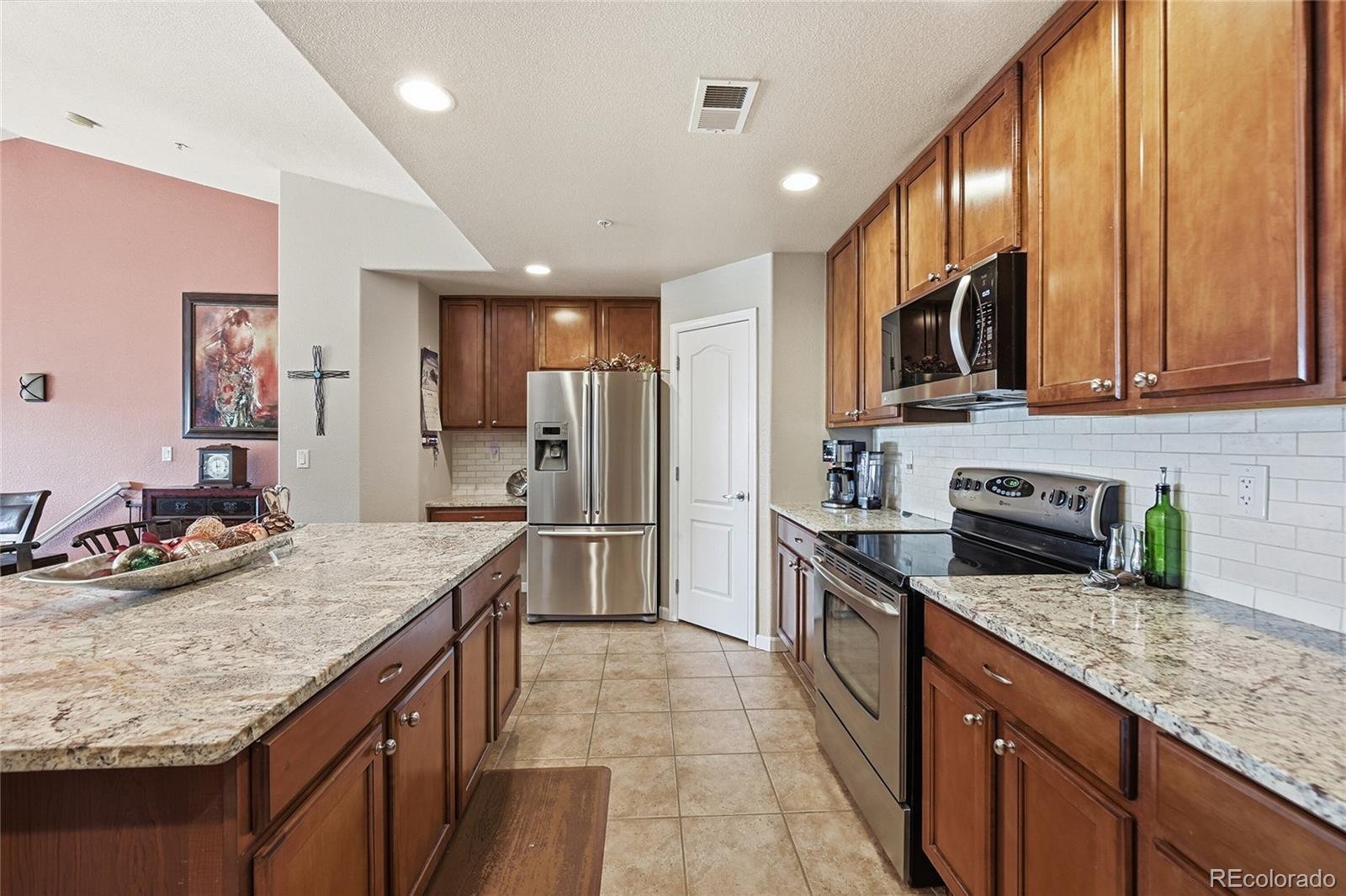 6222 Kilmer Loop, Unit 204 Golden, CO 80403 - Photo 7 of 25