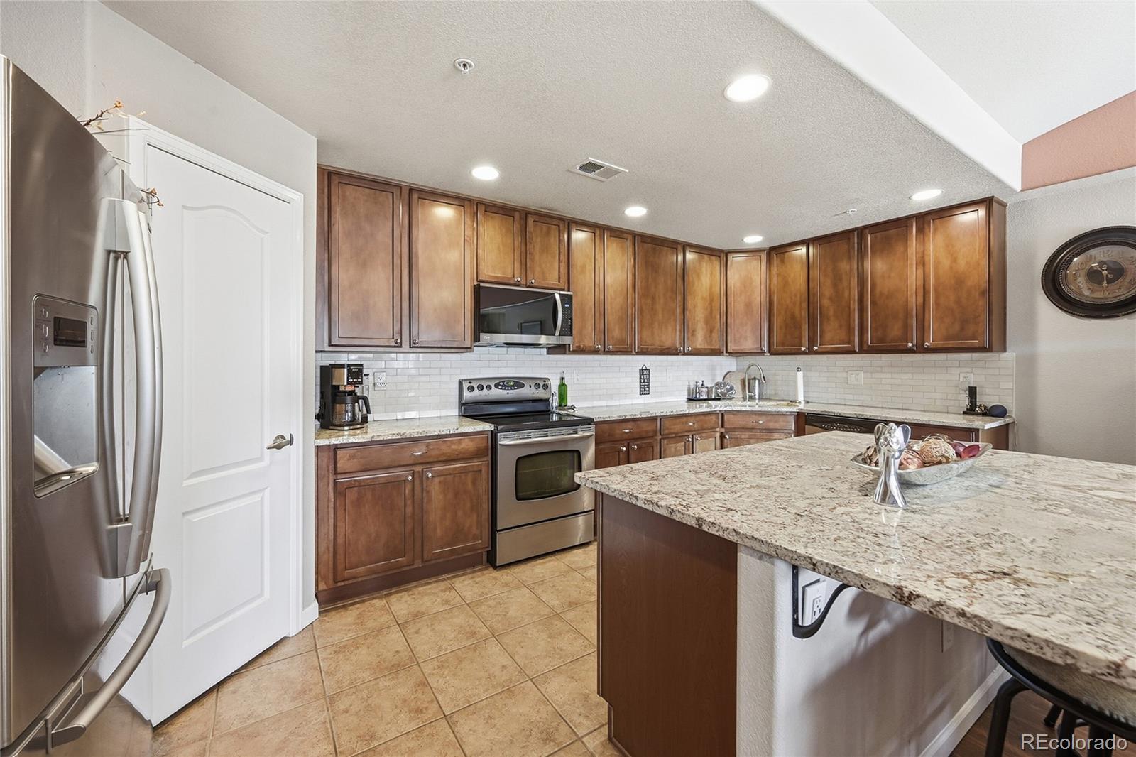 6222 Kilmer Loop, Unit 204 Golden, CO 80403 - Photo 9 of 25