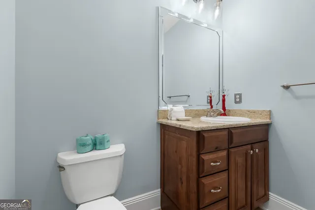 a close view of washer and dryer