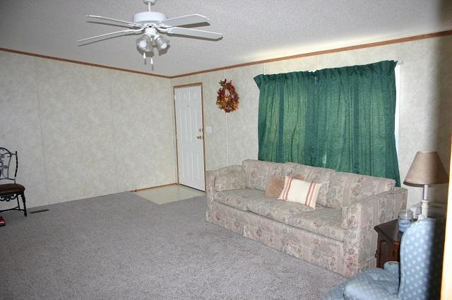 1108 Rule Hollow Road Sevierville, TN 37876 - Photo 13 of 36 more living room