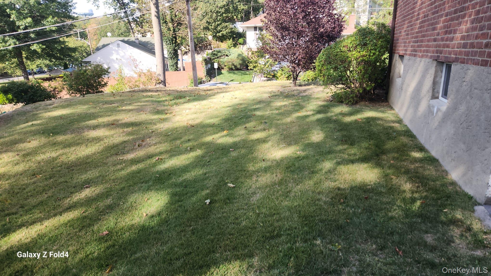 69 Wingate Road Yonkers, NY 10705 - Photo 7 of 40 Side Yard