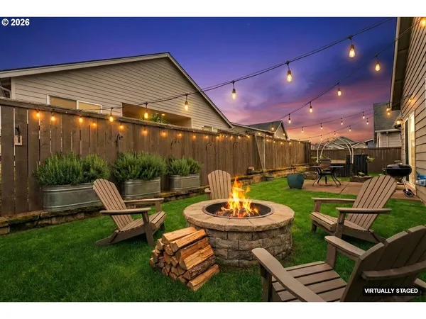 $569,900 | 1320 North Broadway Street, Estacada, OR 97023
