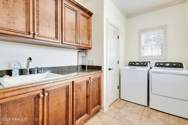 $490,000 | 5105 La Premiere Drive, Maurice, LA 70555