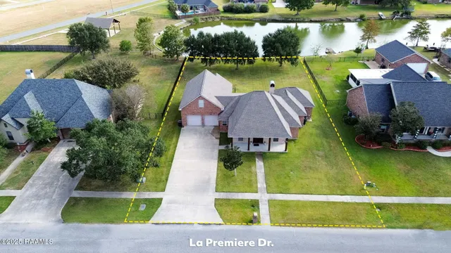 $490,000 | 5105 La Premiere Drive, Maurice, LA 70555