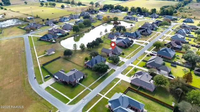 $490,000 | 5105 La Premiere Drive, Maurice, LA 70555