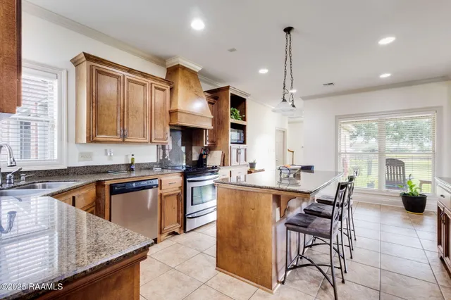 $490,000 | 5105 La Premiere Drive, Maurice, LA 70555